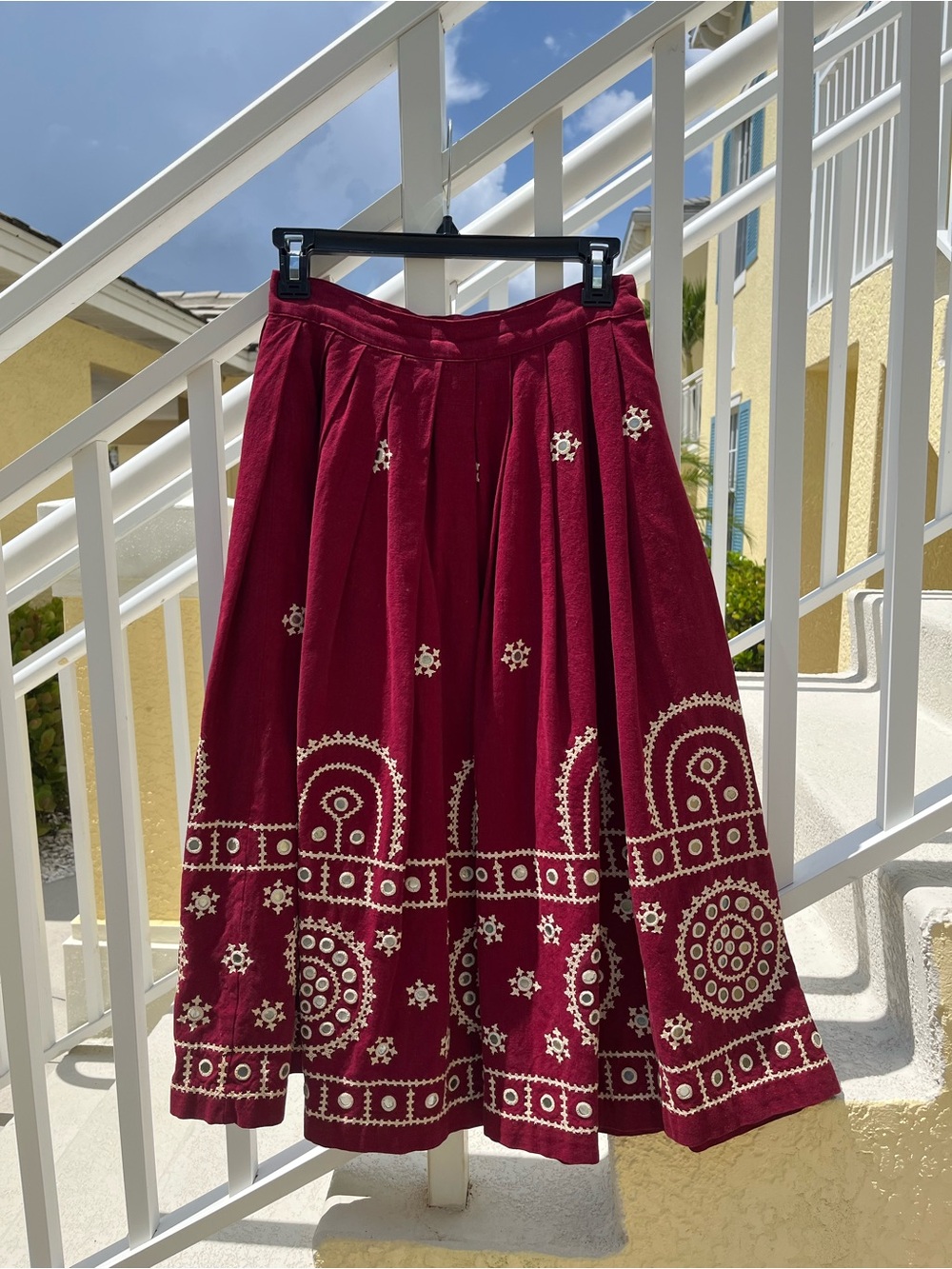 Vintage Ethnic Cultural Burgundy Midi Full Skirt with Cream Stitching XS
